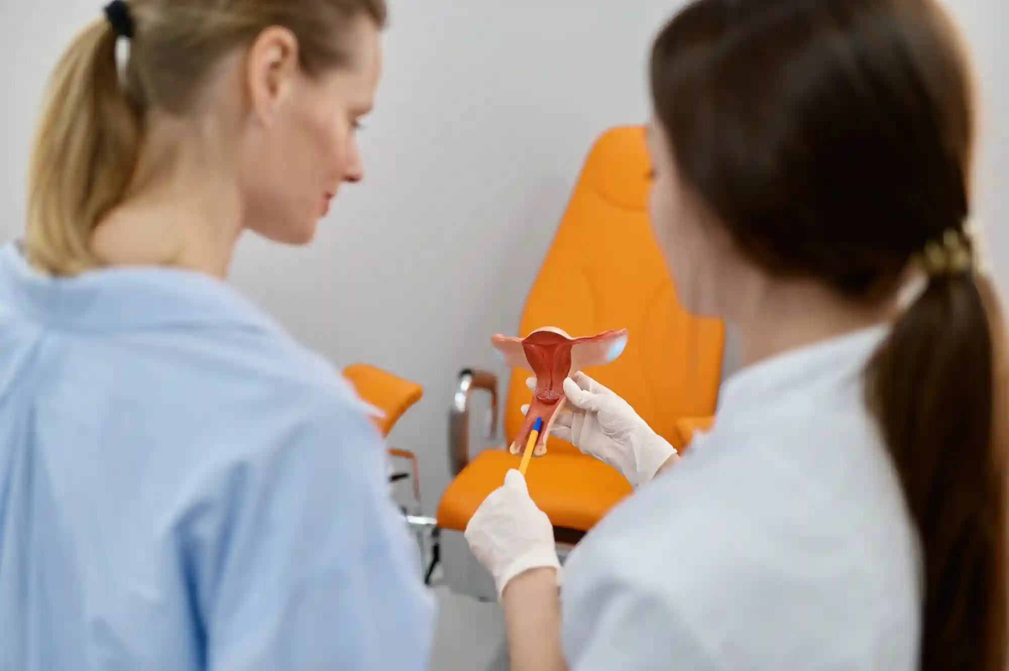 Couple receiving consultation at Gulmohar IVF Center in Zirakpur – Best fertility clinic for IVF treatment